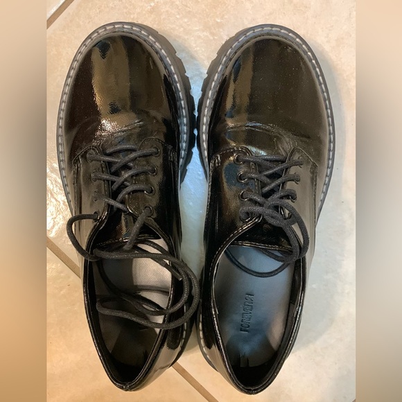 SOLD - Picture 4 of 4